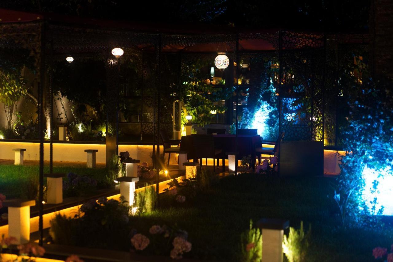 No2 Hotel By Suekrue Adalar Luaran gambar